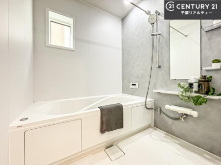  l͋̕C̃oX[́AoĂăoX^C[I
d撣Ă邲JɂD݂̓̓܂āAył݂Ă͂ł傤H