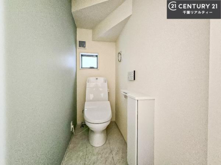 gC 1E2KɃgC܂I̖Zԑт҂ɂ݂łˁBƂ̂gCłꂪ₷łI