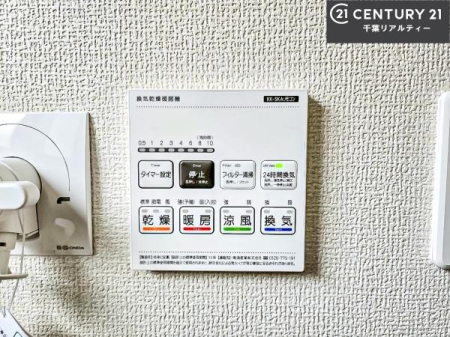 ̑ g[tĂ閣͓IȎdlłI~̓q[gVbN̗\hɂg܂B
J̓ł󕨂̂ŁA󕨂ߍ݂ɂI