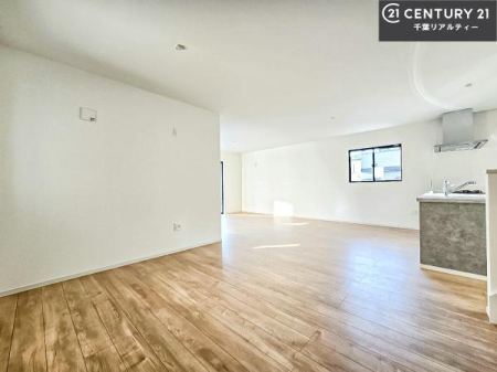 rO 傫ȑ炽Ղƌ݁A邭JIȋԂL܂B̊Oɂ͐Sn悢]LAɖvXB