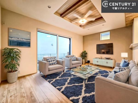 rO ƋCGp[XłB؂ȉƑW܂邩炱LDKɂ͂肽B
邭Sn悢rOłB