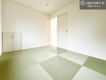 a ^^~̍肪炬^AbNXԁB傫ĴaƂȂĂ܂B{l̐Suav̋ԁB䑐̍YԂ͖̂ЂƎoĂ܂IynwJÒz