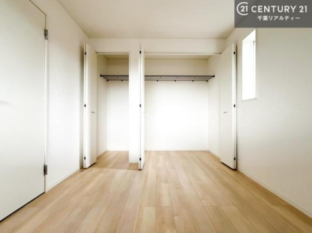 [ Ղ̎[Xy[XŁA炵萮Z܂BƑ̉וꂢɕЕtAKɉ߂܂BynwJÒz