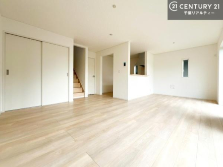 rO ĴLXLDKI\t@[_CjOe[uuĂɂȂȂ̂ŉKɉ߂܂IR~jP[V₷rOłIynwJÒz