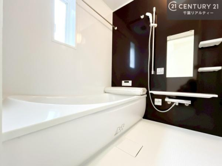  l͋̕C̃oX[́AoĂăoX^C[I
d撣Ă邲JɂD݂̓̓܂āAył݂Ă͂ł傤HynwJÒz