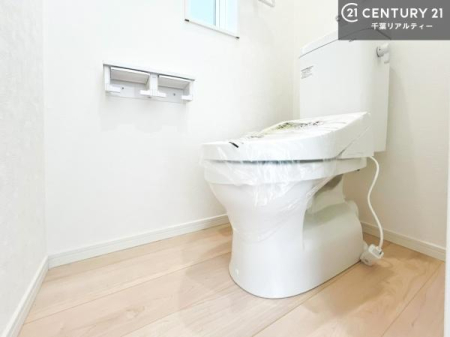 gC ̂F̂􂢂łI₩ŃXbLԂłIƂĂ̂ŁAꂪ₷gCłIynwJÒz