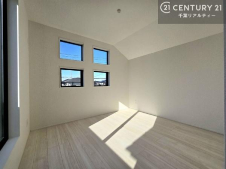 m m͎qQAߏ֕ȂǐFXƗprʂɗpł܂ˁB