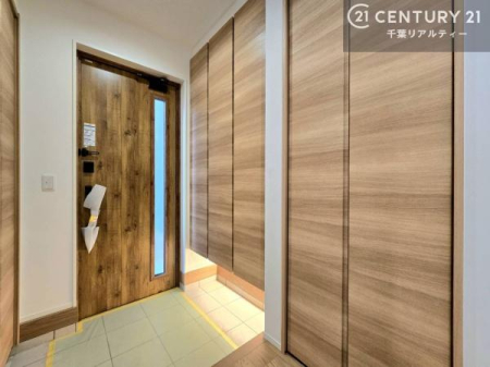  V[Y{bNXtȂ̂ŁAւЕt|₷łI
XbLւŌ˂JuԁÂSnԂo}Ă܂B