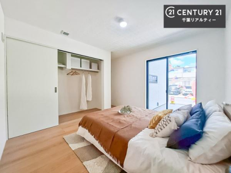 Q oRj[ɖʂĂmłB邭肪ACł܂INāAOɏoĔwLт[ċzǂ}邱ƂołˁI