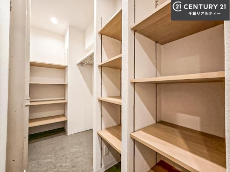  V[YCN[NtȂ̂ŁAւЕt|₷łI
XbLւŌ˂JuԁÂSnԂo}Ă܂B