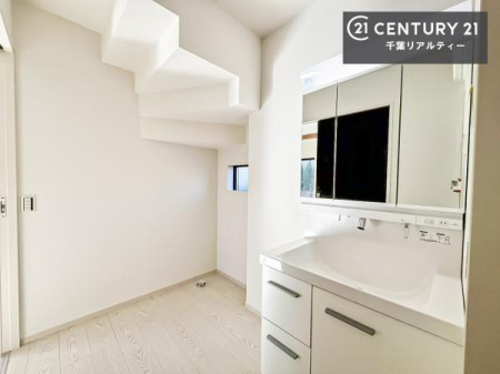 ʑEʏ Oʋdl̐ʏ́AgȂ݂₷I͎[ɂȂĂ܂BhC[₨ϓЕt̂ŐʑXbLƌ邱Ƃo܂I