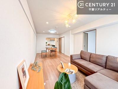 rO SnǂrO͉ƑRƏW܂܂BƑcR̎ԂłBƑƁAw[Ԃ߂łˁB邭JIȋԂłB