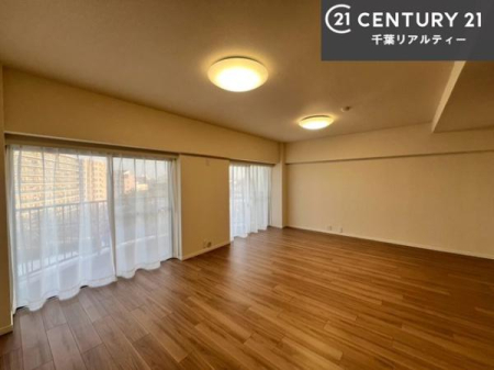 rO ؂ȉƑW܂邩炱LDKɂ͂肽B
qCɏ΂Ȃ瑖ĂpuLƂɂėǂvƎvuԂłB