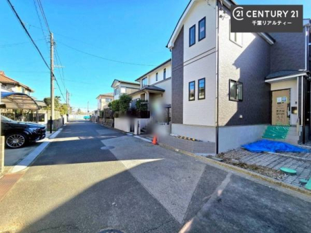 OʓH܂ތnʐ^ OʓH͍LXƂĂAԂ̏oNNBJӂ闧nŁASĕ点Z܂łB