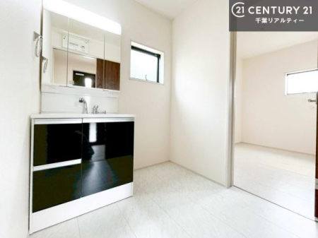 ʑEʏ t̖邢ʎłICɓւłĐɕۂƂł܂IRނ̂łς̎dオǂȂ܂ˁI