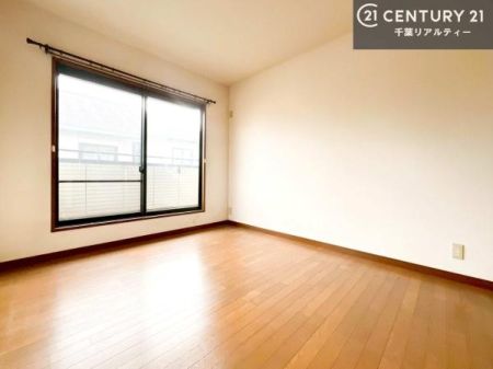 q VvɃfUCĂ邽߁AƋIт܂I
Cɓ̉ƋuĂ낰Ԃ邱Ƃł܂B
