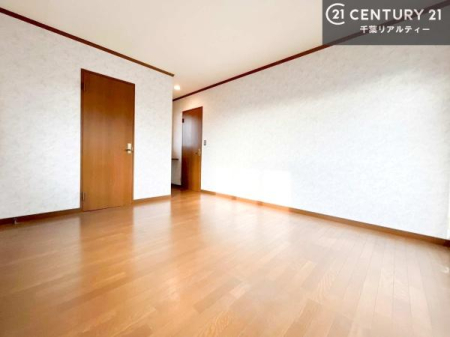 m m͎qQAFXƗprʂɗpł܂ˁB
[͂ՂȂ̂ŁALXC悭߂Ƃł܂B