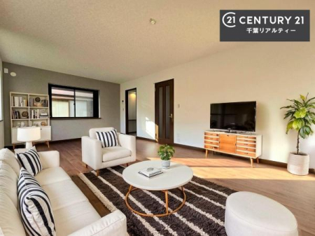 ���r���O �Ƌ��CG�p�[�X�ł��B�S�n�ǂ����r���O�͉Ƒ������R�ƏW�܂�܂��B�Ƒ��c�R�̎��Ԃ����������ł��B���Ƒ��ƁA����w�[���������Ԃ��߂��������ł��ˁB���邭�J���I�ȋ�Ԃł��B