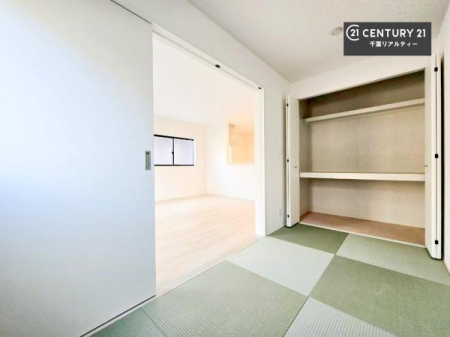 a ^^~̍肪炬^AbNXԁB傫ĴaƂȂĂ܂B{l̐Suav̋ԁB䑐̍YԂ͖̂ЂƎoĂ܂I