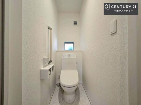 �g�C�� 1�E2�K�Ƀg�C�����������܂��I���̖Z�������ԑт��҂����ɂ��݂����ł��ˁB������Ƃ����������̂���g�C���ł�����ꂪ���₷���ł��I