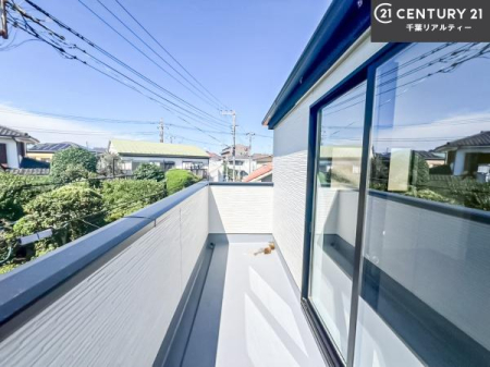 �o���R�j�[ �z������ǍD�ȃo���R�j�[�ł��I���ꂽ���ɂ͐�������n����J���I�Ȏ��Ԃ��y���߂܂��B