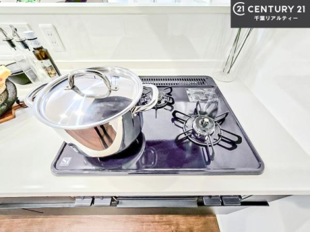 �L�b�`�� �R�����͎O������̂ł������̓����i�s���ł��܂��B
�������O�����t���ł��B�����X�y�[�X���L�X���Ă���׍�Ƃ����₷���I�g�����肪�ǂ��V�X�e���L�b�`���ł��I