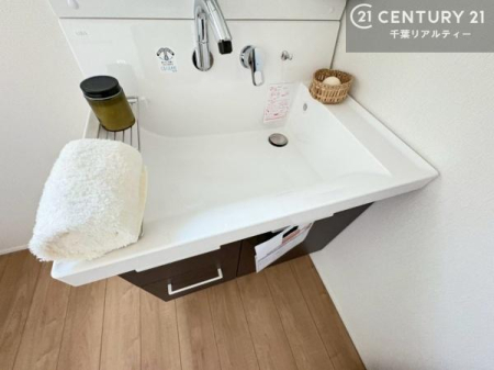 ���ʑ�E���ʏ� �[�����ʑ�{�E���́A�������˂ɂ����̂ł�����ꂪ�y�X�I���������ۂĂ܂��I
�L���C�Ȑ��ʏ��Ŏ��������̃��`�x�[�V�������オ��܂��ˁI