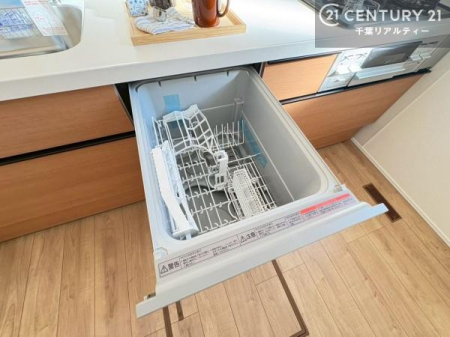 �L�b�`�� �H��@�t���I�Z��������~��͎�r��h�~�Ƃ��đ劈�􂵂܂��I�r���g�C���d�l�Ȃ̂ŁA�ꏊ����炸�����X�y�[�X���L���g���Ď�ۂ悭��Ƃ��o���܂��I