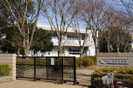 ���ӊ� �y���w�Z�z�󐼎s�����ԏ��w�Z�F500m