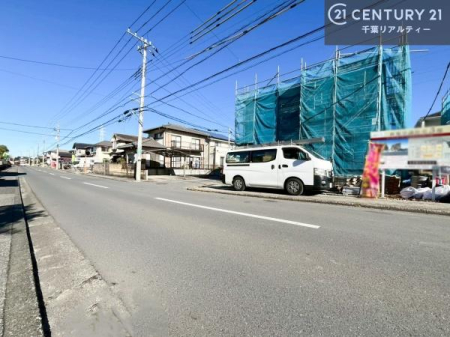 �O�ʓ��H�܂ތ��n�ʐ^ ���ӊ���A���q�l�̂���]�ɍ������������ꏏ�ɂ��ē���v���܂��B�Z��[���A�h�o�C�U�[�ɂ�邲���k������܂��B���Ђ͂��₢���킹�ɑ��Ή����܂��I���҂������܂���I