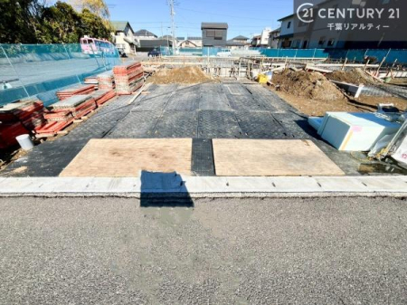 ���ԏ� ���ԃX�y�[�X��3�䕪����܂��I�i�I�v�V�����j�Z�J���h�J�[�͂������A�o�C�N�⎩�]�ԂȂǂ��u���ꏊ�ɍ���܂���B