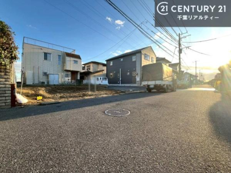 �O�ʓ��H�܂ތ��n�ʐ^ ���ӊ���A���q�l�̂���]�ɍ������������ꏏ�ɂ��ē���v���܂��B�Z��[���A�h�o�C�U�[�ɂ�邲���k������܂��B���Ђ͂��₢���킹�ɑ��Ή����܂��I���҂������܂���I