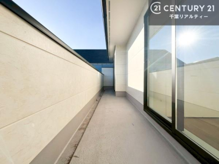 �o���R�j�[ �z������ǍD�ȃo���R�j�[�ł��I���ꂽ���ɂ͐�������n����J���I�Ȏ��Ԃ��y���߂܂��B