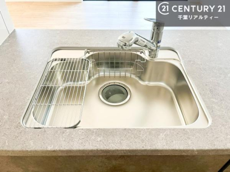 �L�b�`�� ���C�h�ȃV���N�ł��ˁI�������˂ɂ������������₷���Ǝ����y�X�d�l�̃V�X�e���L�b�`���ł��I
�f�U�C�����Ƌ@�\�������˂��L�b�`���Ő�����������܂��ˁI