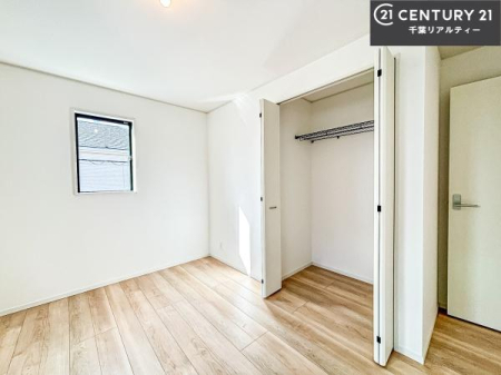 ���[ ���[�X�y�[�X�[�����Ă��܂��I�}�Ȃ��q�l�����q���Ă��U�炩�������������T�b�ƕЕt�����܂��I�������̃X�y�[�X�����܂��Ƃ肠�邨���������o���邱�Ƃ��o���܂��I