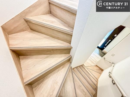 ���̑����� �K�i�͖��邭�萠������Ă��܂��B���q�l�₲�N�z�̕������S���Ă����p�����܂��ˁB