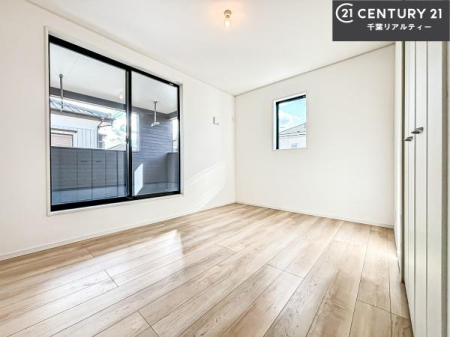 �m�� 2�ʍ̌����m�ۂ������邢�����́A���ʂ����ǂ��A���邭��ϋ��S�n�̗ǂ���ԂƂȂ��Ă���܂��B�����b�N�X���ĉ߂�����S�n�̗ǂ��������ł��I���̖ڊo�߂��X�b�L�����܂��ˁI