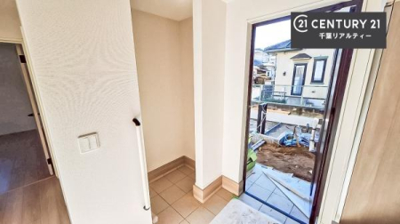 ���� �V���[�Y�C���N���[�N�t���I
���֎��[���[�����Ă��܂��I�C�����łȂ��x�r�[�J�[��܂��ݎ��]�Ԃ̎��[�ɂ��I���֎��肪�X�b�L���ƕЕt���܂��ˁI