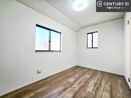 �q������ �|���o�������Ȃ��������́A���q�l�̂������Ƃ��Ă����S�ł��I
���[�X�y�[�X���[�����Ă���̂ŎU�炩�������������T�b�ƕЕt�����܂��I