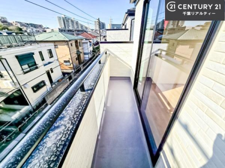 �o���R�j�[ �z������ǍD�ȃo���R�j�[�ł��I���ꂽ���ɂ͐�������n����J���I�Ȏ��Ԃ��y���߂܂��B