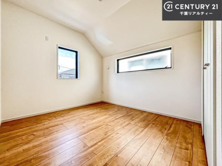 �q������ �|���o�������Ȃ��������́A���q�l�̂������Ƃ��Ă����S�ł��I
���[�X�y�[�X���[�����Ă���̂ŎU�炩�������������T�b�ƕЕt�����܂��I