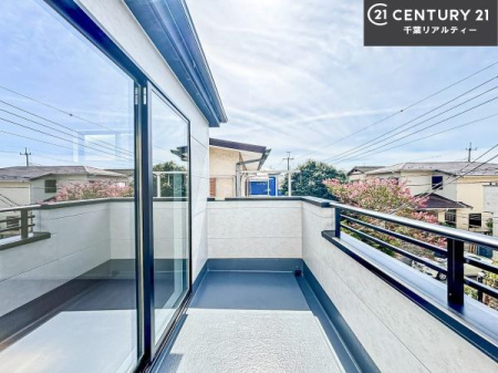 �o���R�j�[ �z������ǍD�ȃo���R�j�[�ł��I���ꂽ���ɂ͐�������n����J���I�Ȏ��Ԃ��y���߂܂��B
