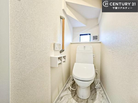 �g�C�� 1�E2�K�Ƀg�C�����������܂��I���̖Z�������ԑт��҂����ɂ��݂����ł��ˁB������Ƃ����������̂���g�C���ł�����ꂪ���₷���ł��I