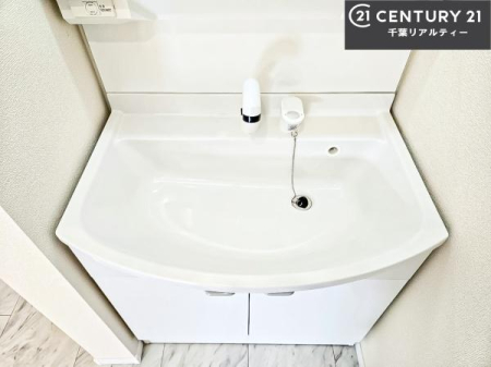 ���ʑ�E���ʏ� �[�����ʑ�{�E���́A�������˂ɂ����̂ł�����ꂪ�y�X�I���������ۂĂ܂��I
�L���C�Ȑ��ʏ��Ŏ��������̃��`�x�[�V�������オ��܂��ˁI