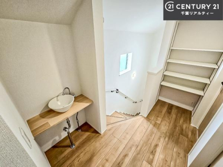 ���̑����� �K�i�͖��邭�萠������Ă��܂��B���q�l�₲�N�z�̕������S���Ă����p�����܂��ˁB