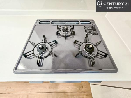 �L�b�`�� �R�����͎O������̂ł������̓����i�s���ł��܂��B
�������O�����t���ł��B�����X�y�[�X���L�X���Ă���׍�Ƃ����₷���I�g�����肪�ǂ��V�X�e���L�b�`���ł��I