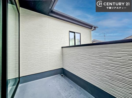 �o���R�j�[ �z������ǍD�ȃo���R�j�[�ł��I���ꂽ���ɂ͐�������n����J���I�Ȏ��Ԃ��y���߂܂��B
��������̂����󕨂������؂�Ɋ������Ƃ��ł��܂�