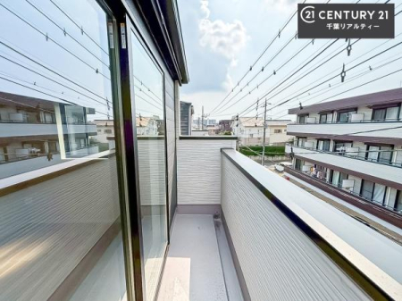 �o���R�j�[ �z������ǍD�ȃo���R�j�[�ł��I���ꂽ���ɂ͐�������n����J���I�Ȏ��Ԃ��y���߂܂��B