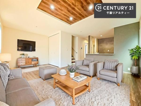 ���r���O �Ƌ��CG�p�[�X�ł��B�J�����̂���L�XLDK�I�\�t�@�[��_�C�j���O�e�[�u����u���Ă������ɂȂ�Ȃ��̂ŉ��K�ɉ߂����܂��I�R�~���j�P�[�V���������₷�����r���O�ł��I