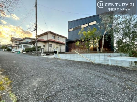 �O�ʓ��H�܂ތ��n�ʐ^ ���ӊ���A���q�l�̂���]�ɍ������������ꏏ�ɂ��ē���v���܂��B�Z��[���A�h�o�C�U�[�ɂ�邲���k������܂��B���Ђ͂��₢���킹�ɑ��Ή����܂��I���҂������܂���I